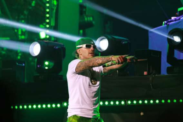 Feid confirma gira mundial