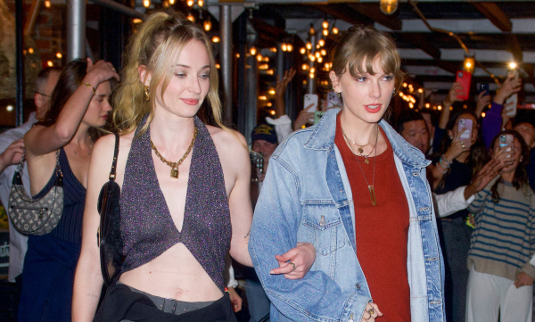 Taylor Swift y Sophie Turner causaron furor al ser vistas juntas en Nueva York