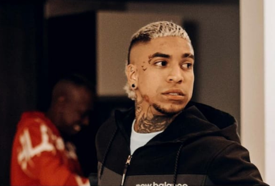 Pirlo 420 estalla contra Blessd tras la eliminación de sus colaboraciones