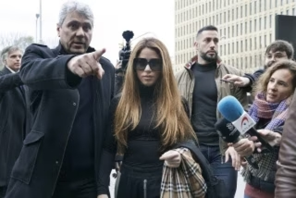 Tensión entre Piqué y hermano de Shakira