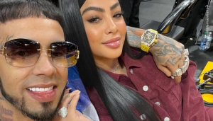 Anuel AA compartiendo con su hija Cattleya