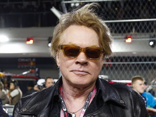 El cantante Axl Rose, acusado de violación por la modelo Sheila Kennedy