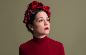 Natalia Lafourcade anuncia el nacimiento de su primer hijo