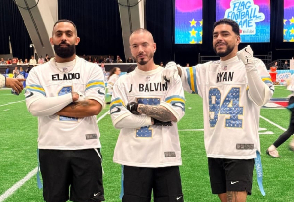 J Balvin dice presente en el Super Bowl junto a Ryan Castro y Eladio Carrión