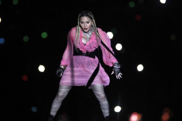 Fanáticos enfurecidos demandan a Madonna después de un concierto
