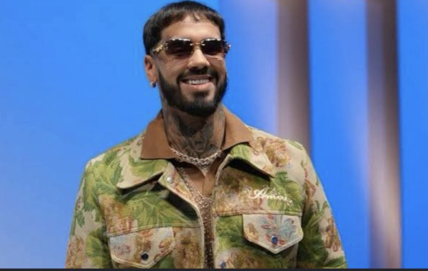 Anuel AA prepara un álbum de corridos para México