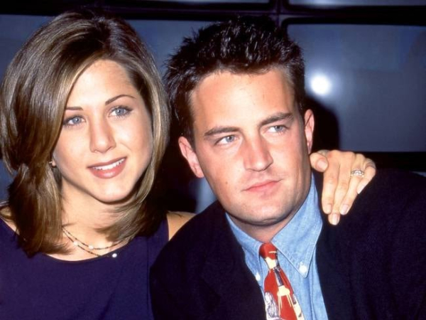 Jennifer Aniston rinde homenaje a Matthew Perry de Friends: “Amaba hacer reír a la gente”