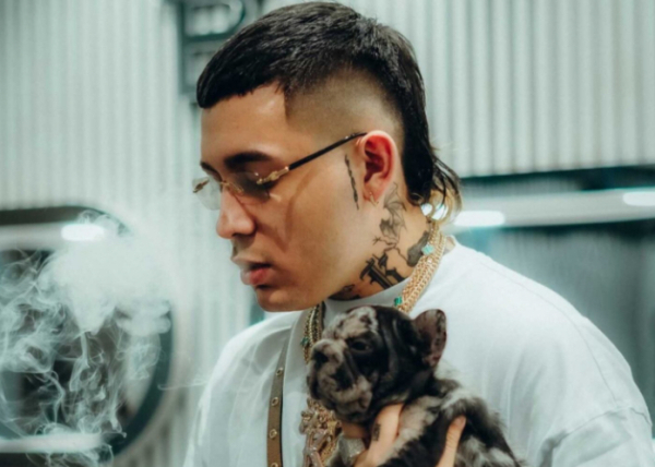 Kris R. presentó Los Cacorros Usan Kleimond