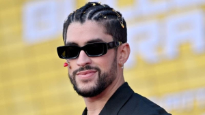 &quot;El mundo de Bad Bunny&quot;: la revista Time dedica la primera portada en español de su historia al cantante