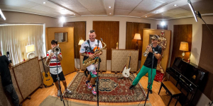 &#039;Hablar de flores&#039;: nueva canción de Los Caligaris